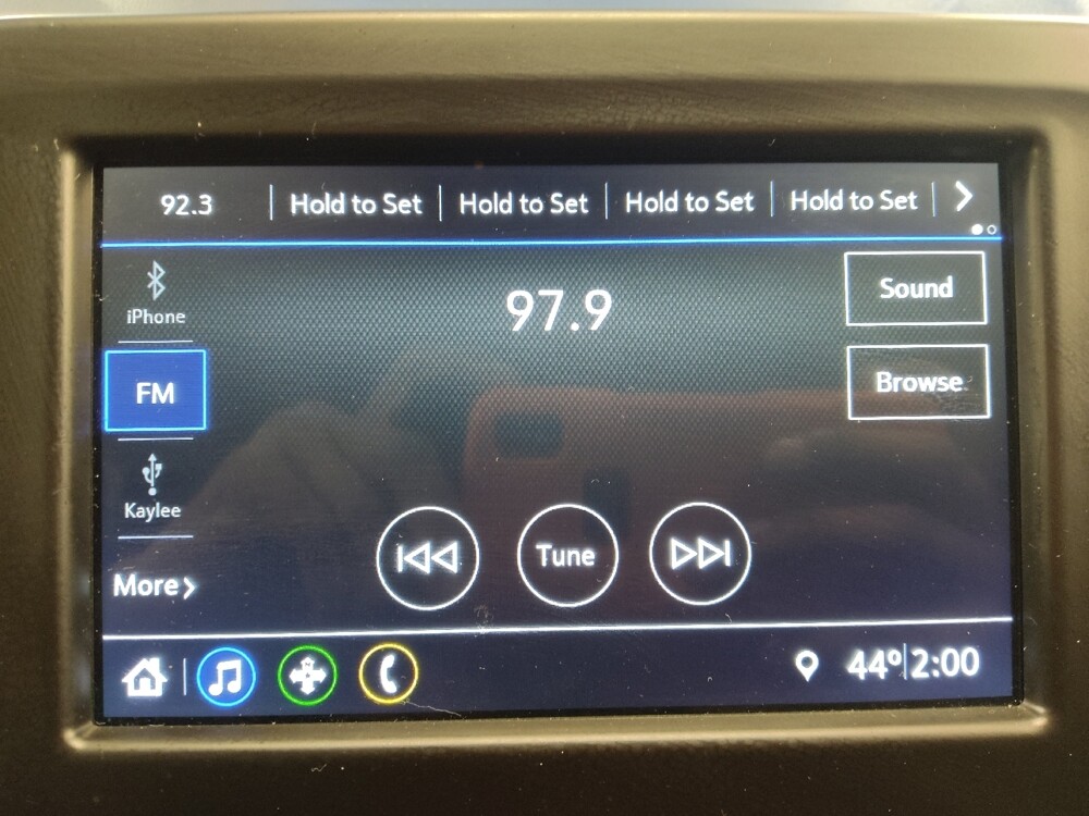 2019 Chevrolet Equinox in Greenville, SC 29607 - 18110313 25