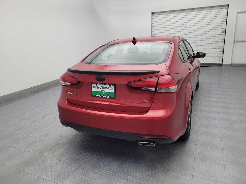 2018 Kia Forte in Greenville, SC 29607 - 18110315 7