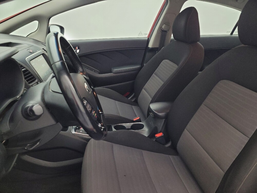 2018 Kia Forte in Greenville, SC 29607 - 18110315 17