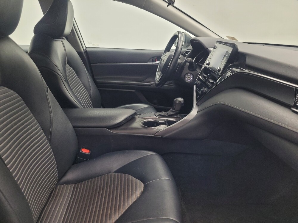 2021 Toyota Camry in Antioch, TN 37013 - 18110321 21