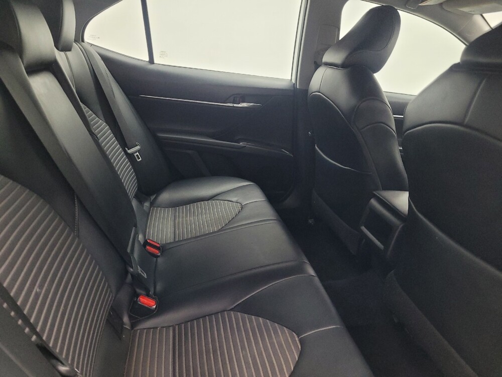 2021 Toyota Camry in Antioch, TN 37013 - 18110321 19