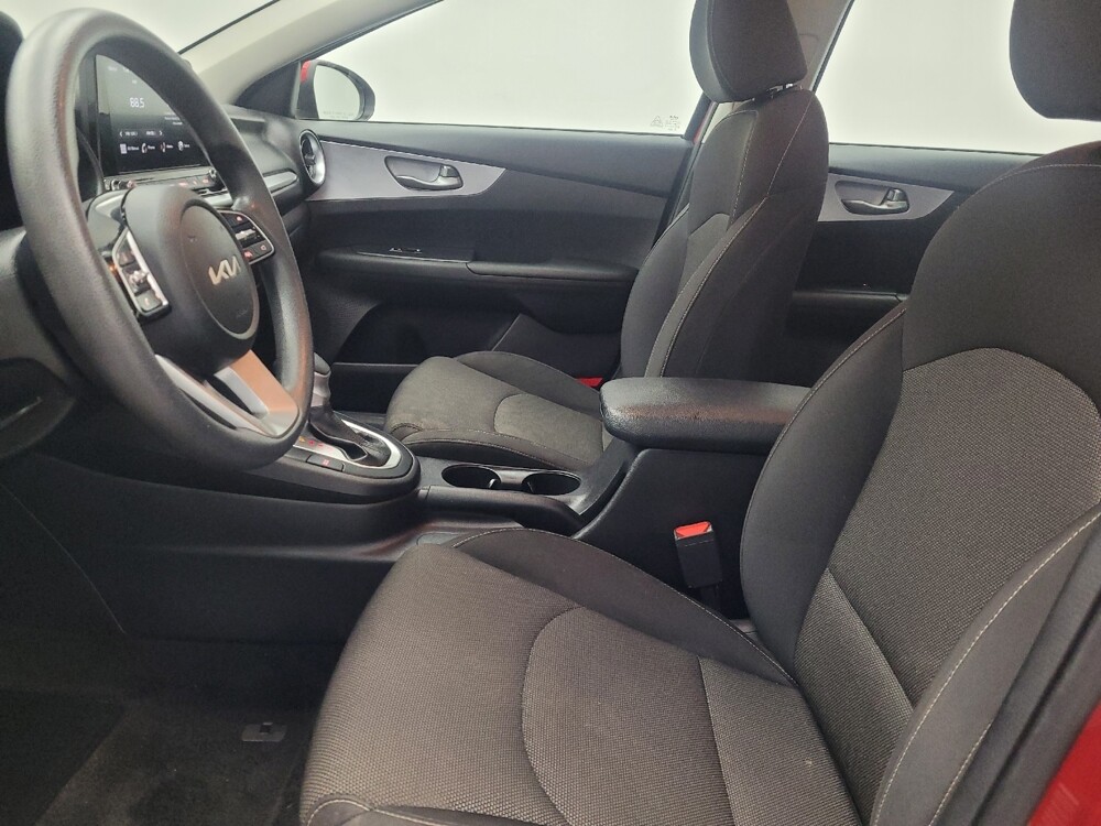 2022 Kia Forte in Madison, TN 37115 - 18110327 17