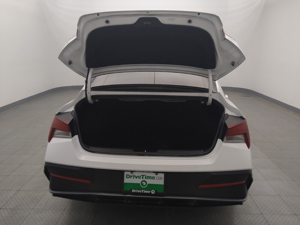 2025 Hyundai Elantra in Metairie, LA 70006 - 18110335 29