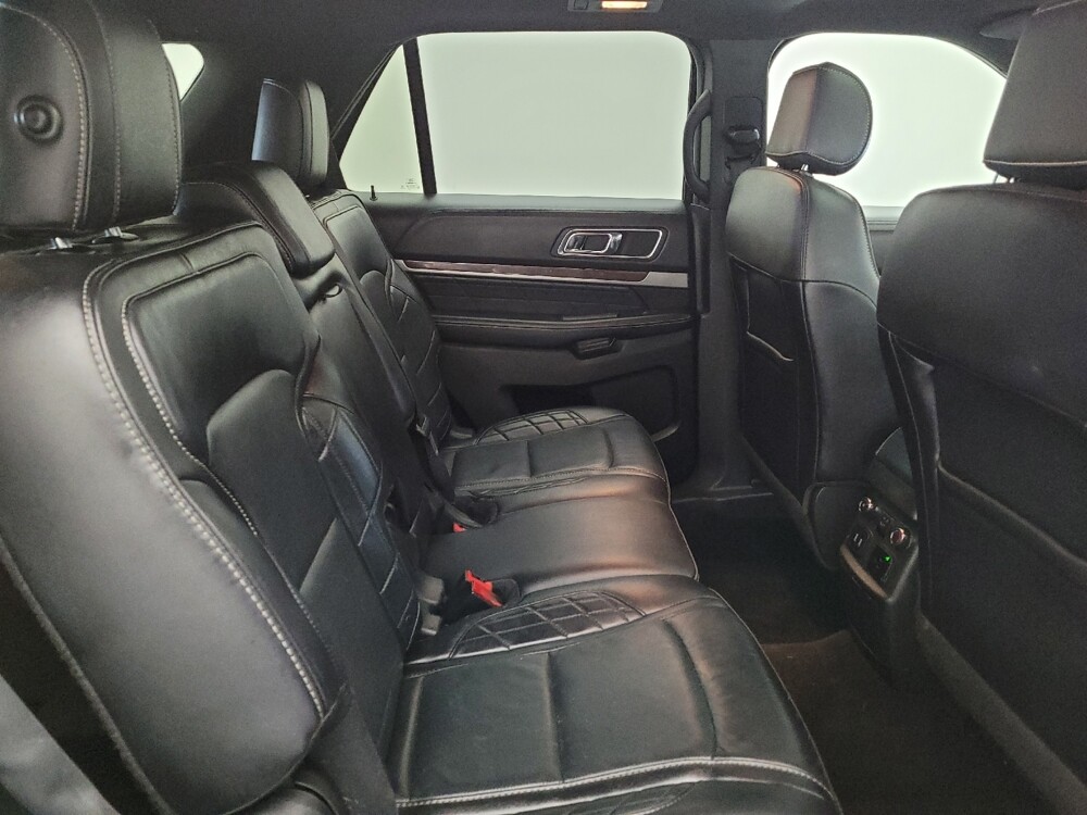2017 Ford Explorer in Eastpointe, MI 48021 - 18110337 19