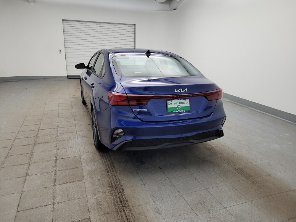 2023 Kia Forte in Maple Heights, OH 44137 - 18110339 6