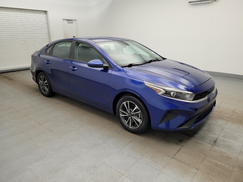 2023 Kia Forte in Maple Heights, OH 44137 - 18110339 11