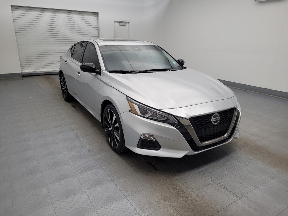 2021 Nissan Altima in Maple Heights, OH 44137 - 18110340 13