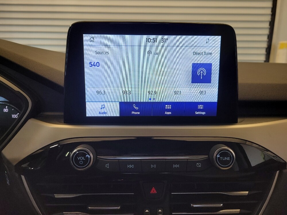 2021 Ford Escape in Maple Heights, OH 44137 - 18110341 25