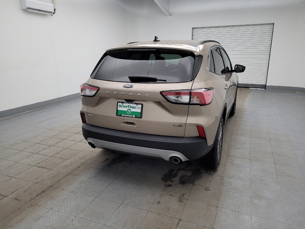 2021 Ford Escape in Maple Heights, OH 44137 - 18110341 7