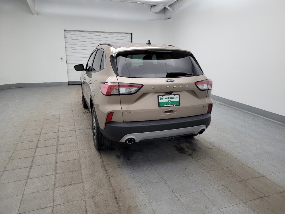 2021 Ford Escape in Maple Heights, OH 44137 - 18110341 6
