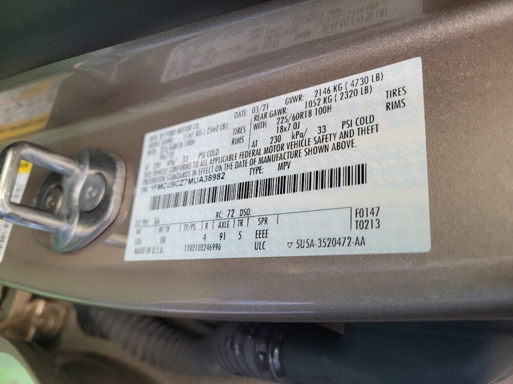 2021 Ford Escape in Maple Heights, OH 44137 - 18110341 33