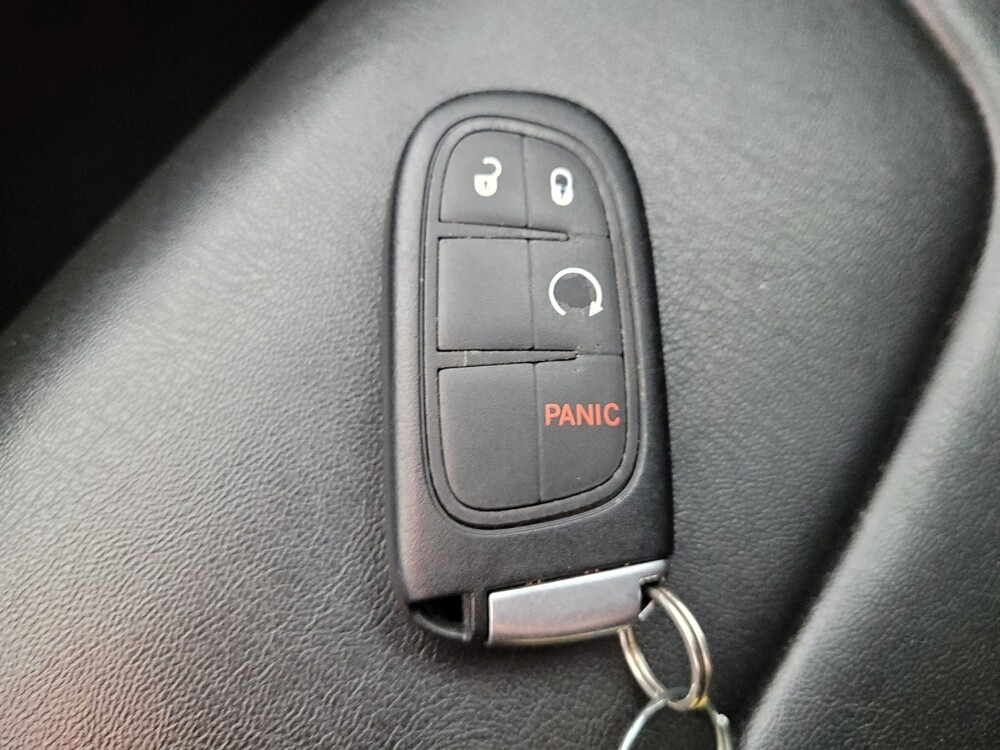 2021 Jeep Cherokee in Maple Heights, OH 44137 - 18110343 32