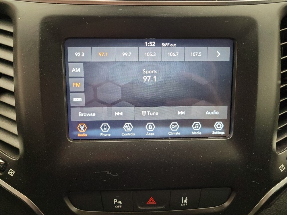 2021 Jeep Cherokee in Maple Heights, OH 44137 - 18110343 25