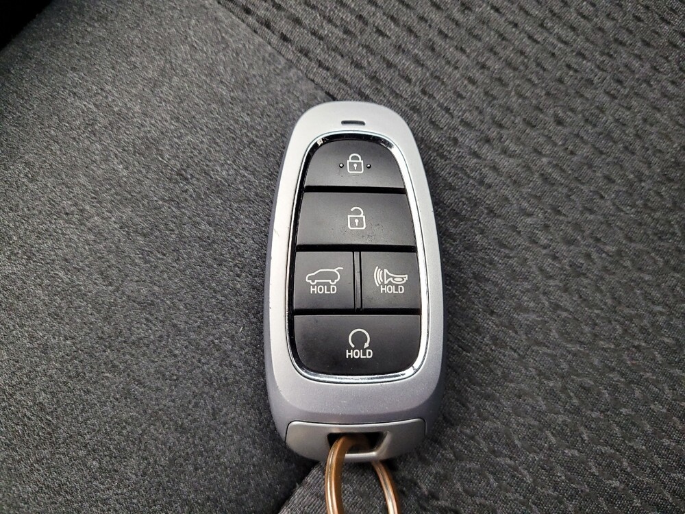 2023 Hyundai Santa Fe in Maple Heights, OH 44137 - 18110345 32