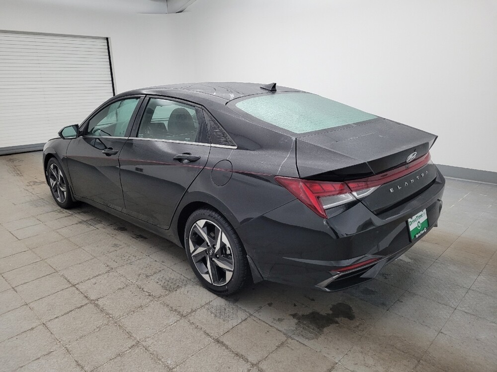 2022 Hyundai Elantra in Maple Heights, OH 44137 - 18110346 3