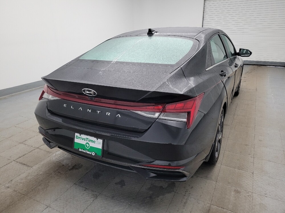 2022 Hyundai Elantra in Maple Heights, OH 44137 - 18110346 7