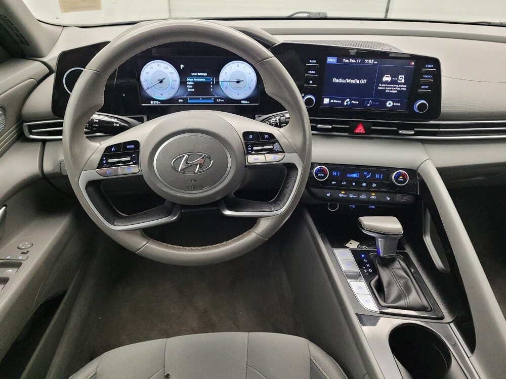 2022 Hyundai Elantra in Maple Heights, OH 44137 - 18110346 22