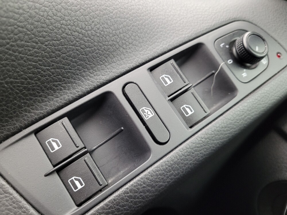 2016 Volkswagen Tiguan in Maple Heights, OH 44137 - 18110347 27