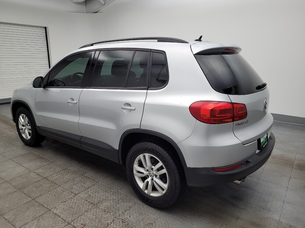 2016 Volkswagen Tiguan in Maple Heights, OH 44137 - 18110347 3
