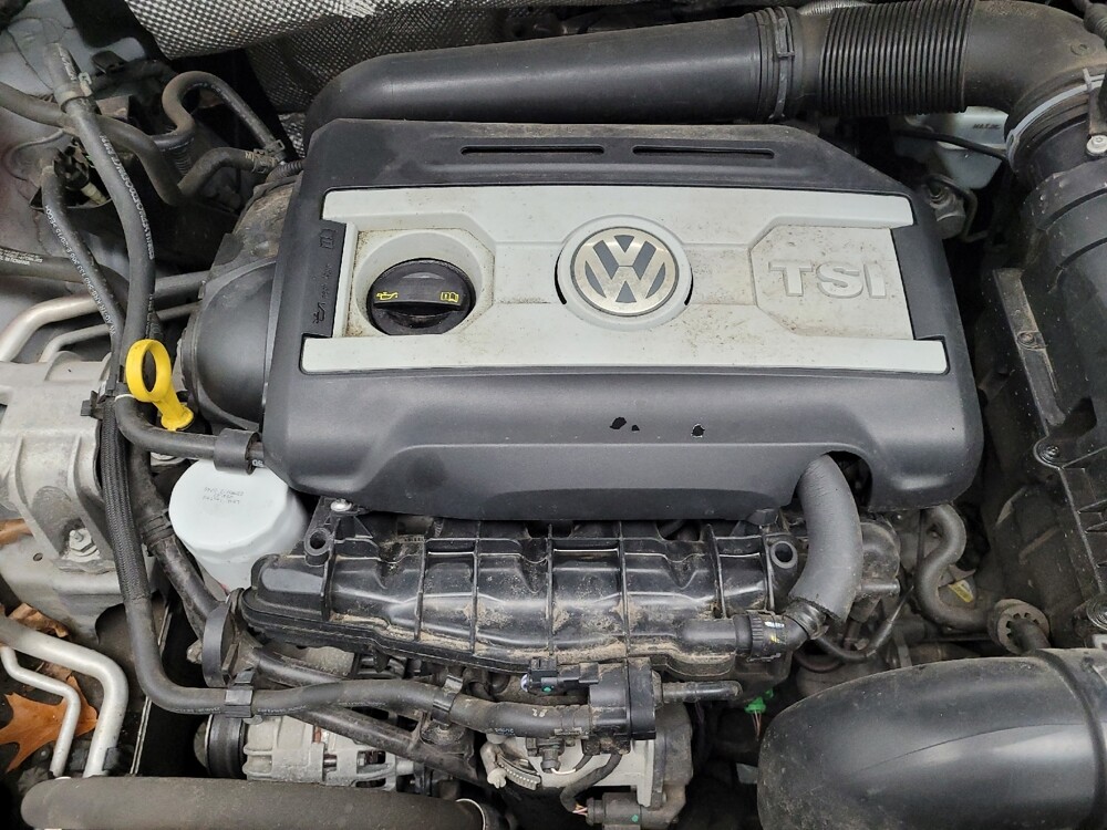 2016 Volkswagen Tiguan in Maple Heights, OH 44137 - 18110347 30