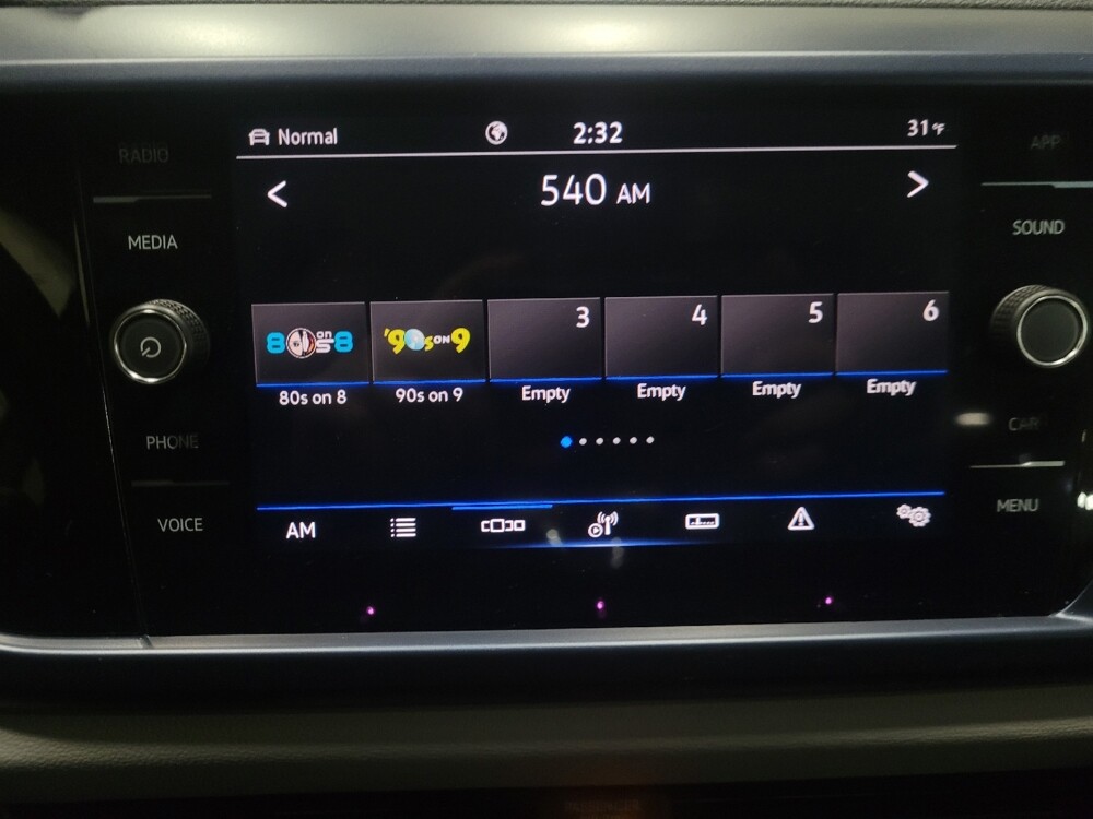 2023 Volkswagen Taos in Allentown, PA 18103 - 18110349 25