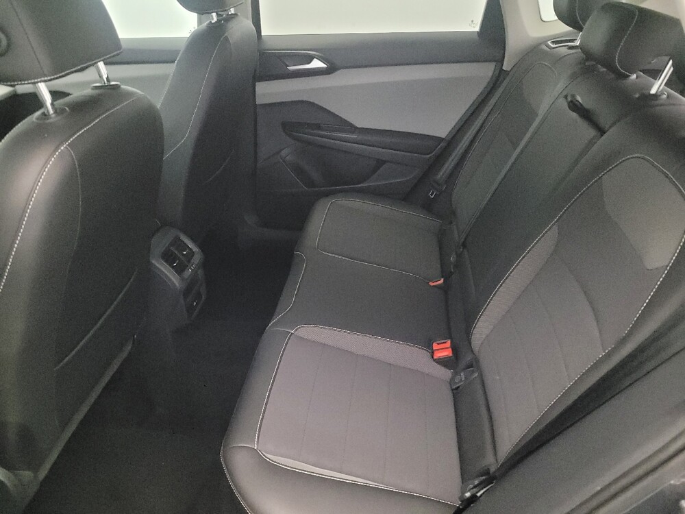 2023 Volkswagen Taos in Allentown, PA 18103 - 18110349 18