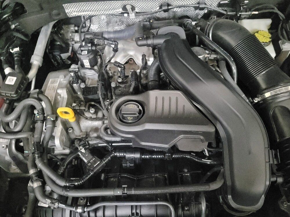 2023 Volkswagen Taos in Allentown, PA 18103 - 18110349 30