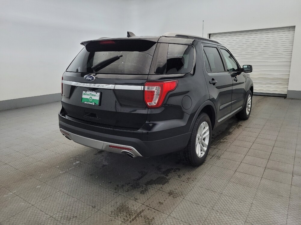 2017 Ford Explorer in Plymouth Meeting, PA 19462 - 18110353 9