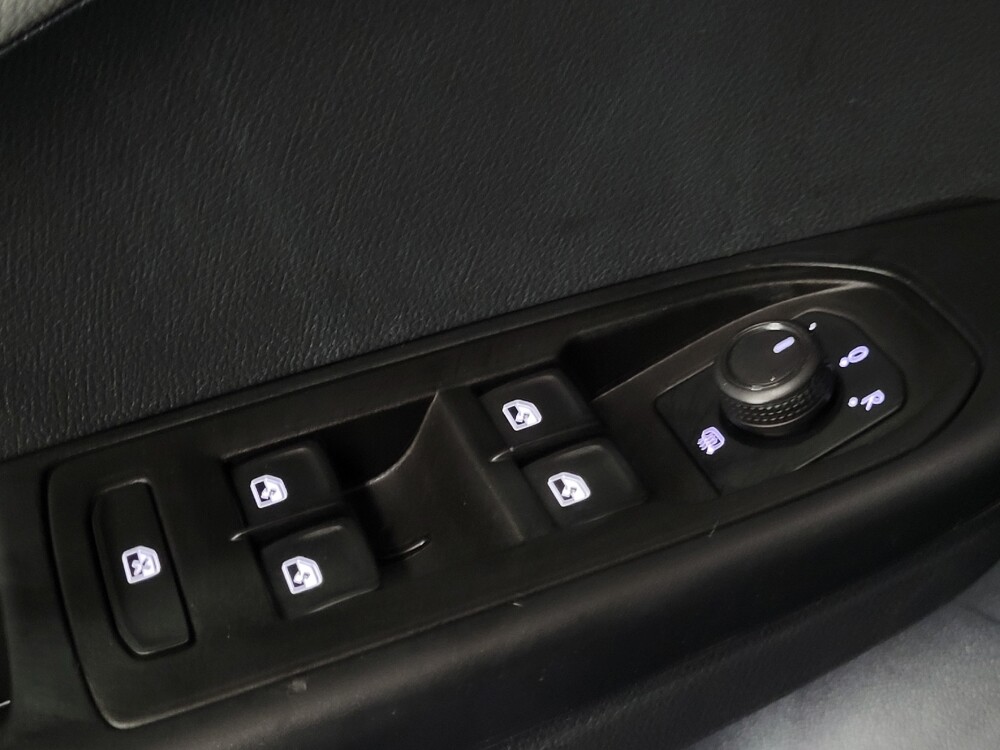 2023 Volkswagen Taos in Woodbridge, VA 22191 - 18110359 27