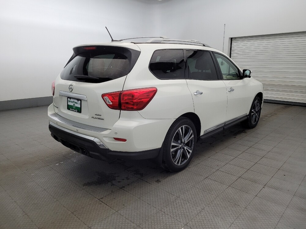 2018 Nissan Pathfinder in Plymouth Meeting, PA 19462 - 18110360 9