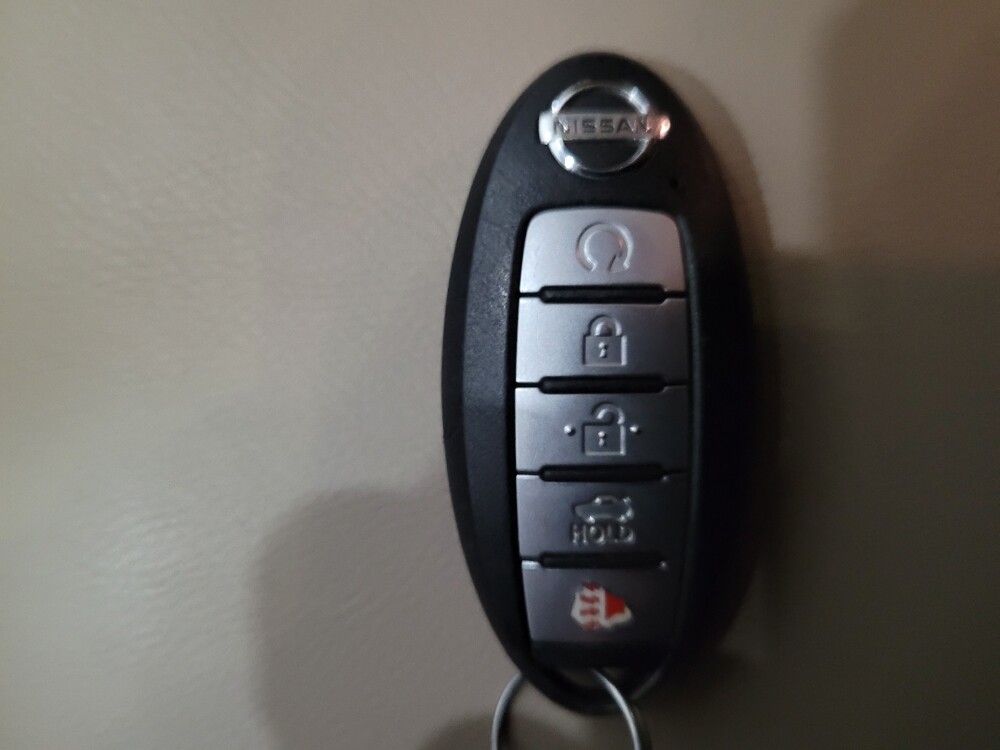 2018 Nissan Pathfinder in Plymouth Meeting, PA 19462 - 18110360 32