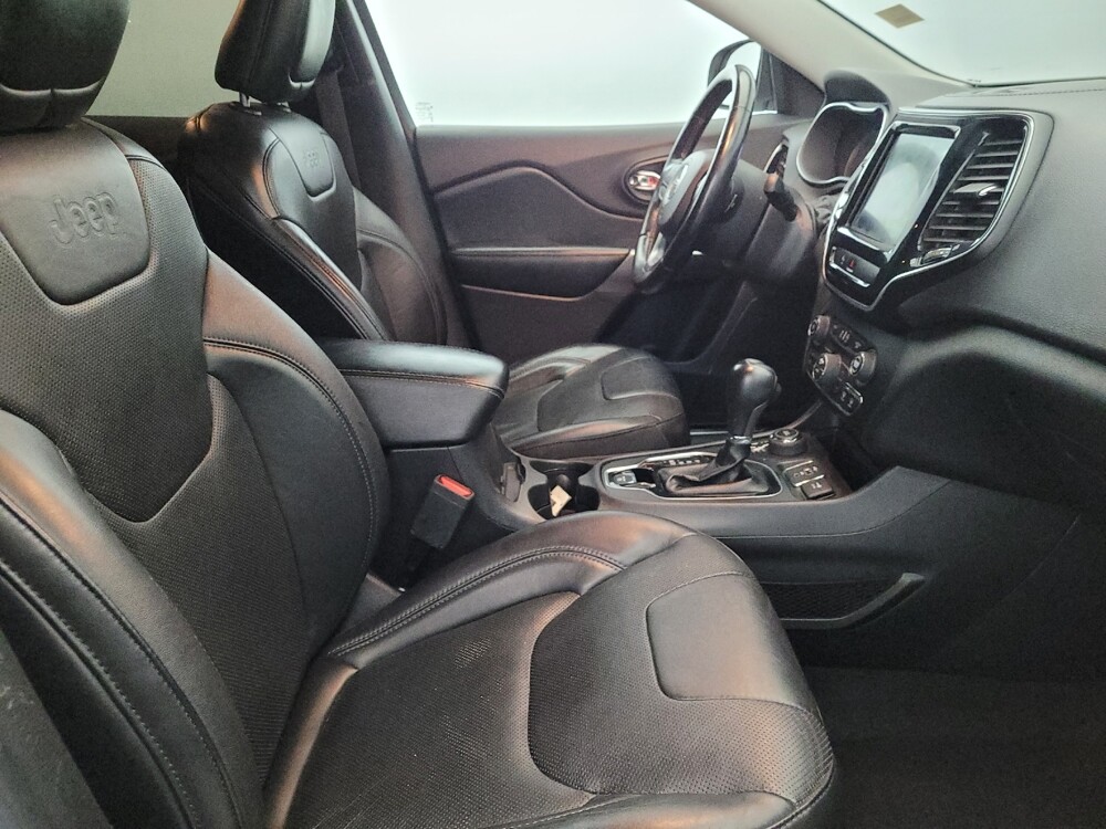 2020 Jeep Cherokee in Newport News, VA 23601 - 18110361 21