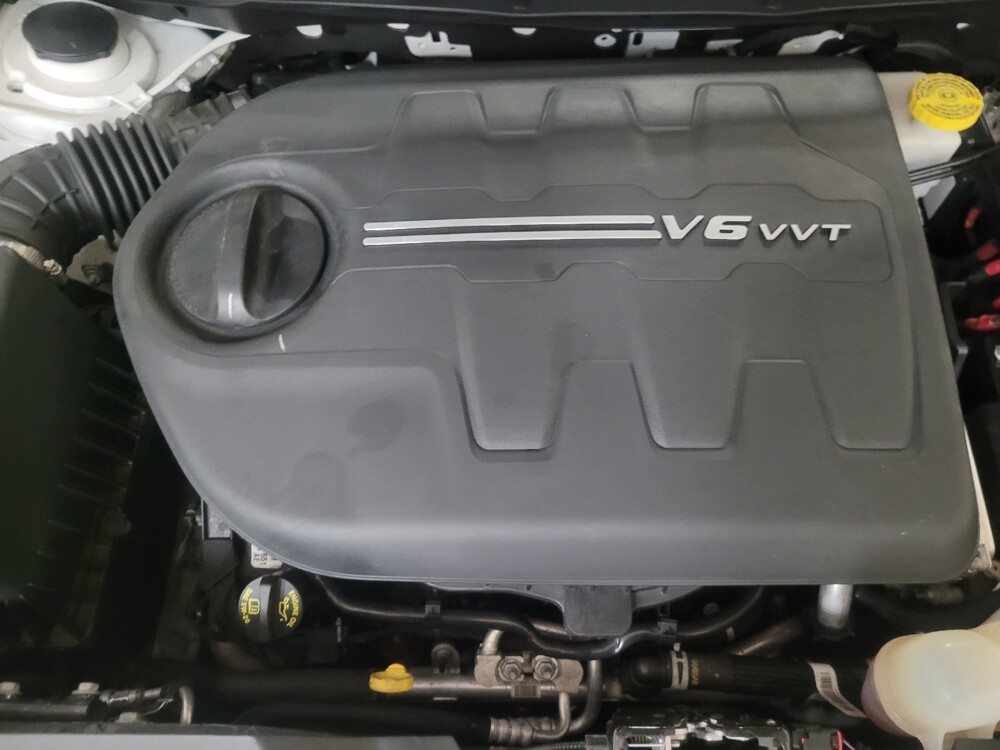 2020 Jeep Cherokee in Newport News, VA 23601 - 18110361 30