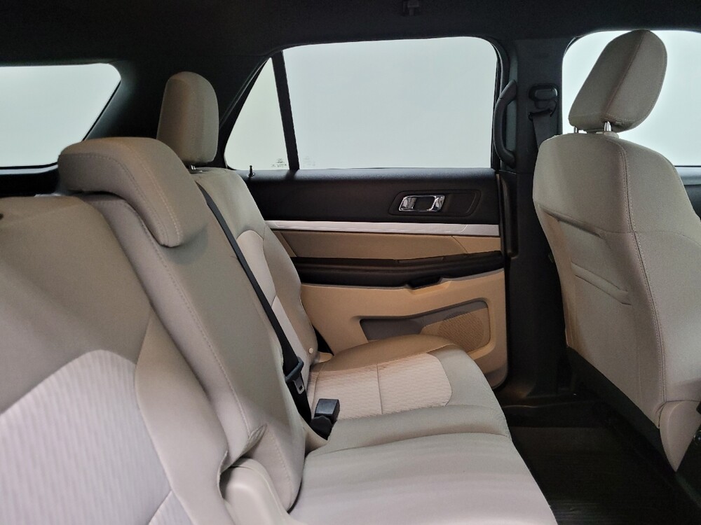 2018 Ford Explorer in Plymouth Meeting, PA 19462 - 18110365 19