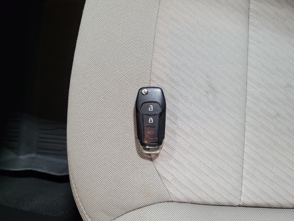 2018 Ford Explorer in Plymouth Meeting, PA 19462 - 18110365 32