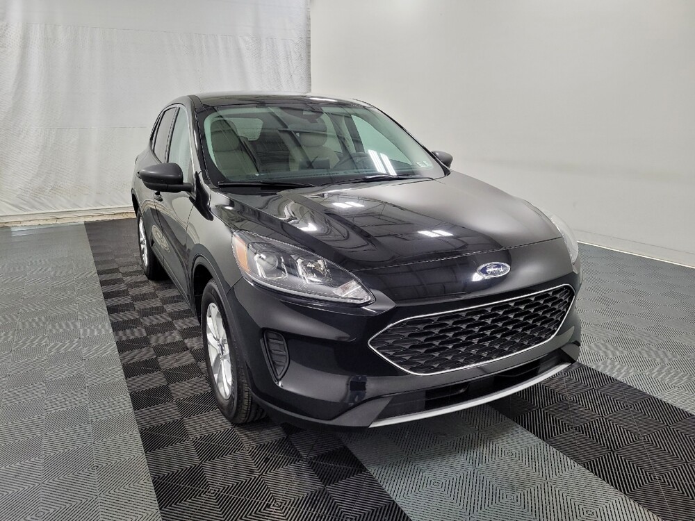 2022 Ford Escape in Plymouth Meeting, PA 19462 - 18110366 13