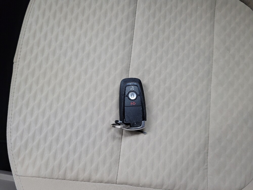 2022 Ford Escape in Plymouth Meeting, PA 19462 - 18110366 32