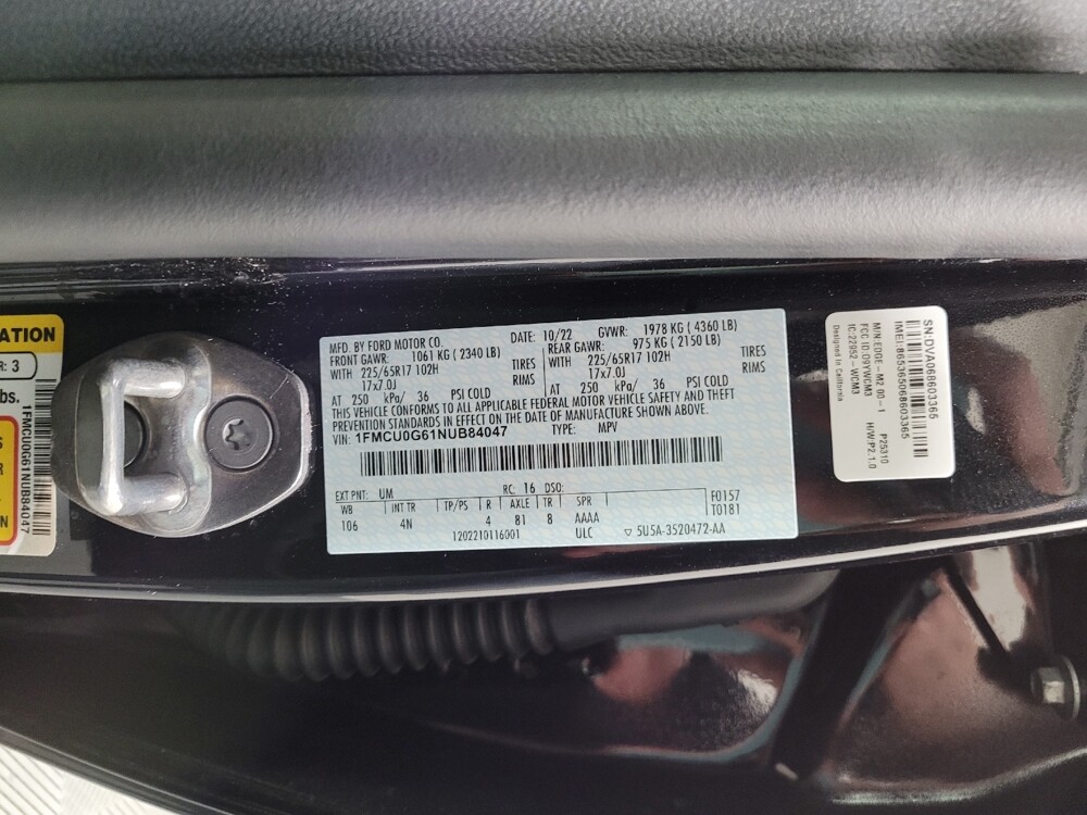 2022 Ford Escape in Plymouth Meeting, PA 19462 - 18110366 33