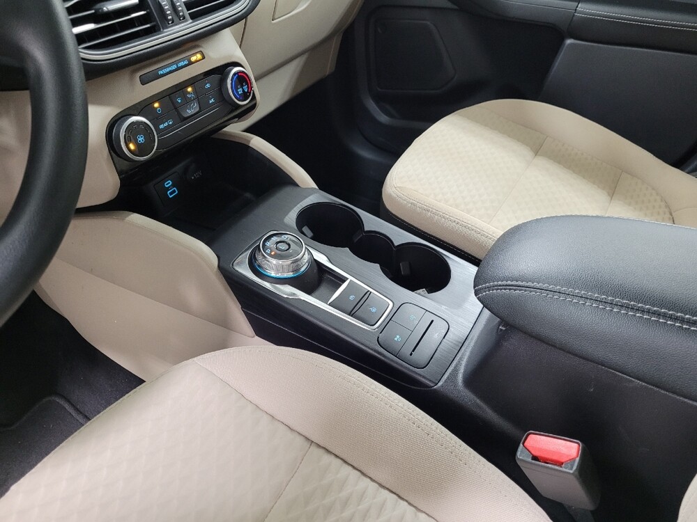 2022 Ford Escape in Plymouth Meeting, PA 19462 - 18110366 26