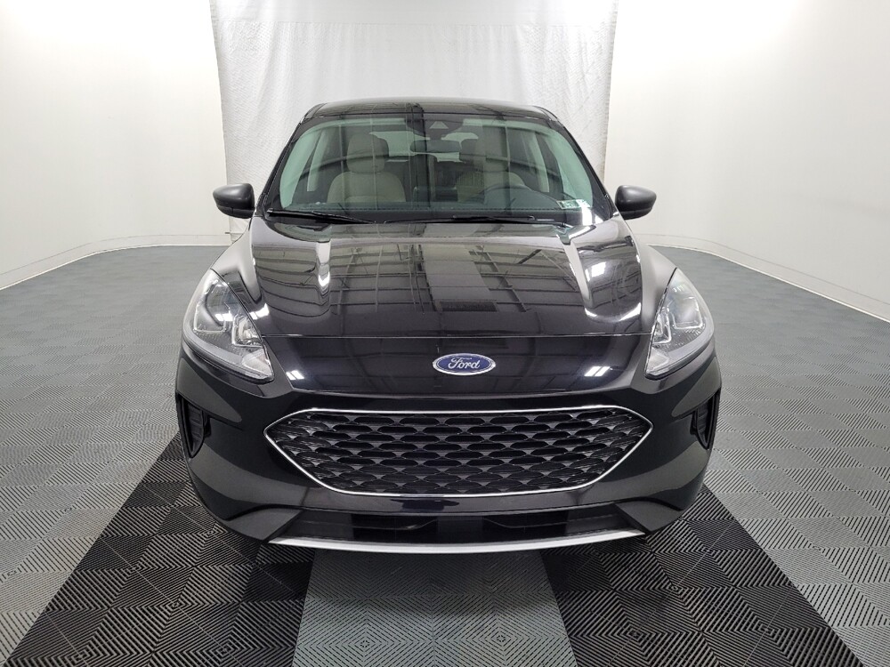 2022 Ford Escape in Plymouth Meeting, PA 19462 - 18110366 14