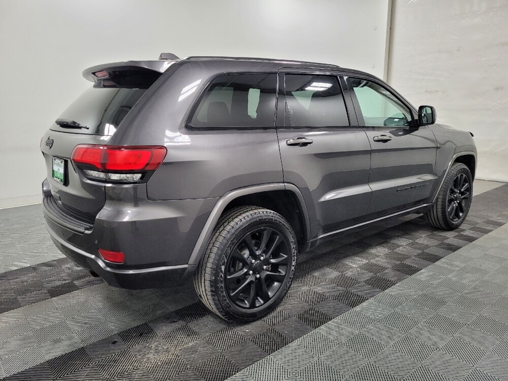 2018 Jeep Grand Cherokee in Plymouth Meeting, PA 19462 - 18110370 10
