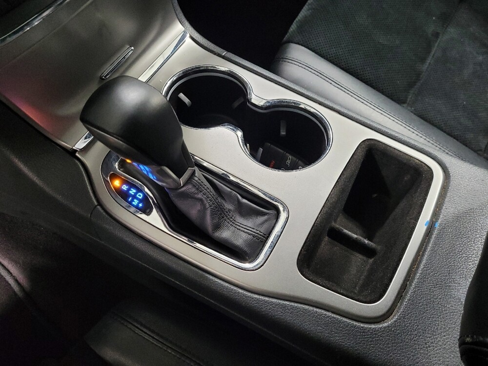 2018 Jeep Grand Cherokee in Plymouth Meeting, PA 19462 - 18110370 26