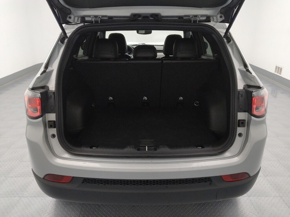 2024 Jeep Compass in Independence, MO 64055 - 18110373 29