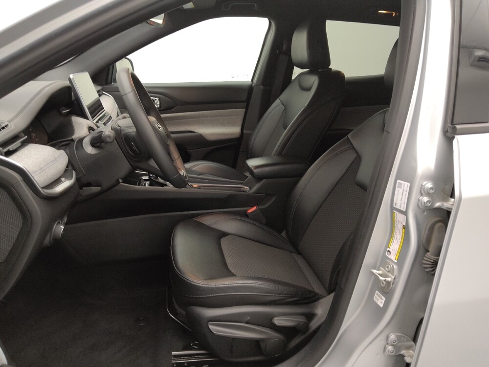 2024 Jeep Compass in Independence, MO 64055 - 18110373 17