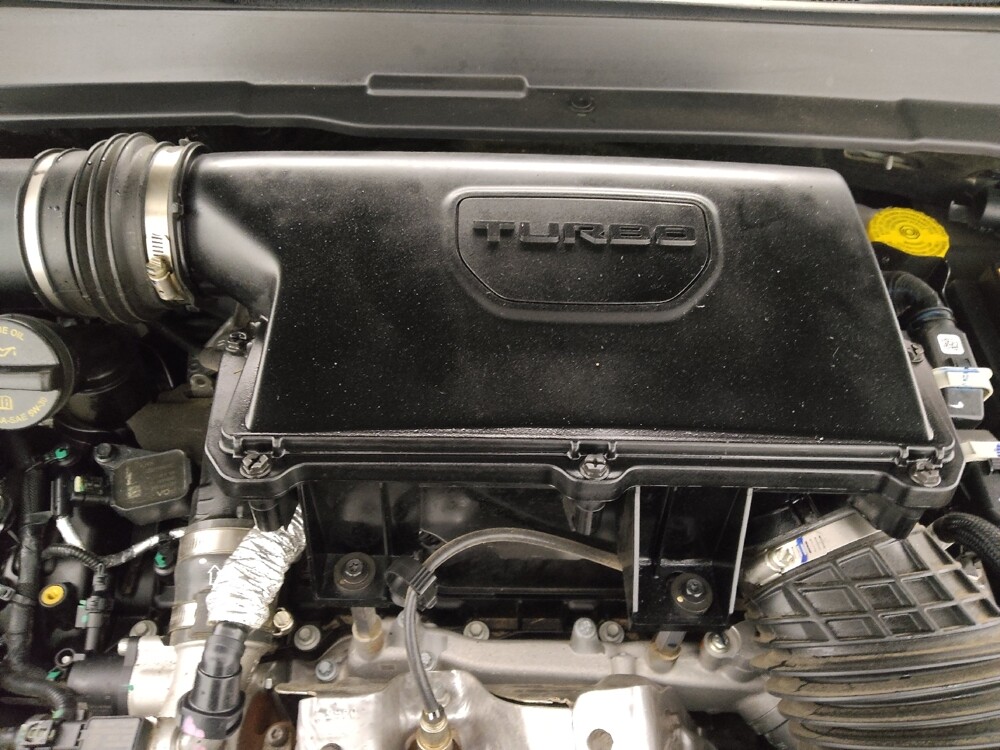 2024 Jeep Compass in Independence, MO 64055 - 18110373 30