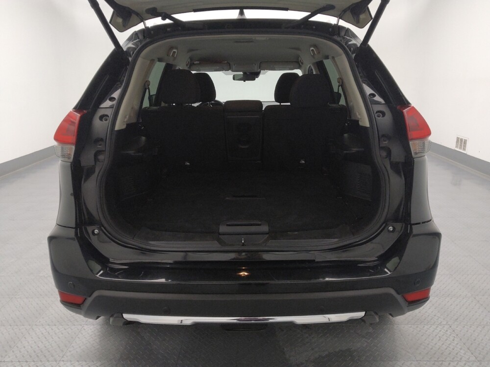 2020 Nissan Rogue in Topeka, KS 66611 - 18110374 29