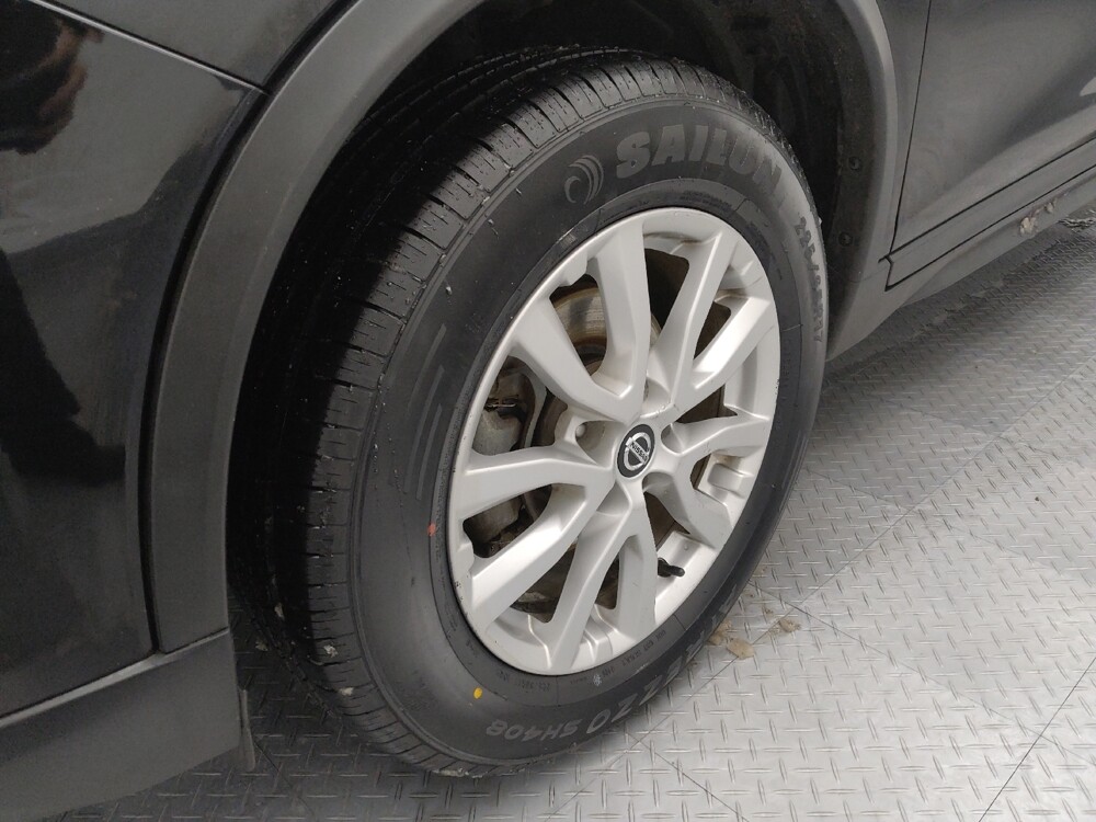 2020 Nissan Rogue in Topeka, KS 66611 - 18110374 31