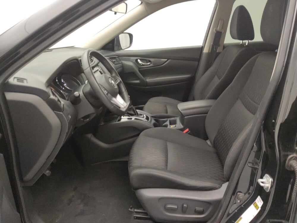 2020 Nissan Rogue in Topeka, KS 66611 - 18110374 17