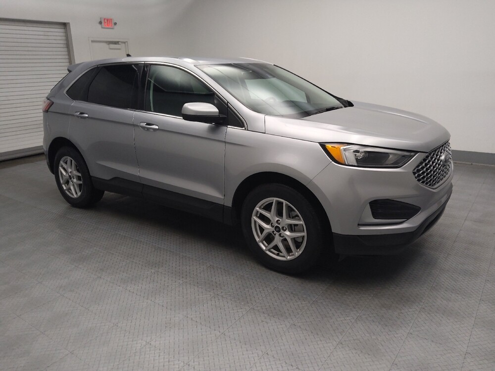 2023 Ford Edge in Midlothian, IL 60445 - 18110379 11