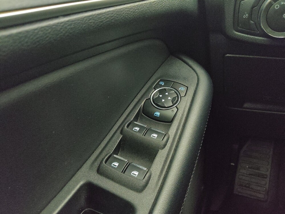 2023 Ford Edge in Midlothian, IL 60445 - 18110379 27